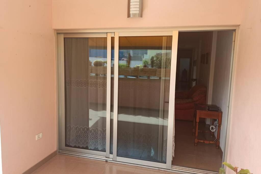Spacious Apartment Just Few Steps Of The Ocean In La Caleta Costa Adeje  Εξωτερικό φωτογραφία