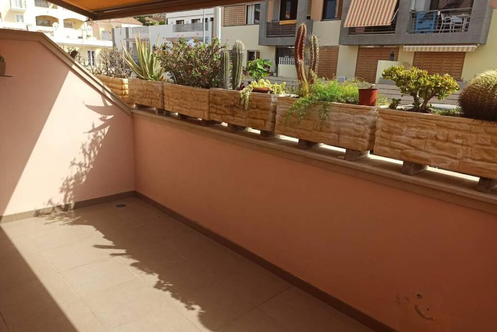 Spacious Apartment Just Few Steps Of The Ocean In La Caleta Costa Adeje  Εξωτερικό φωτογραφία